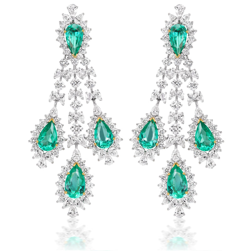 Van Necklace & Earrings Suite (220.66 ct Colombian Emeralds & Diamonds) in 18K Gold