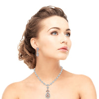 Beauvince Maira Diamond Necklace (19.26 ct Diamonds) in Gold
