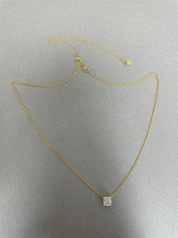 Cushion GIA certified 1.00 ct HVS2 Solitaire Pendant in Adjustable Gold Wheat Chain