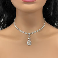 Beauvince Maira Diamond Necklace (19.26 ct Diamonds) in Gold