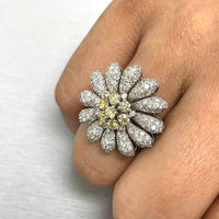 Sunflower Ring (1.74 ct Diamonds) in White Gold