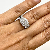 Larissa Halo Ring (0.58 ct Round Diamond) in White Gold