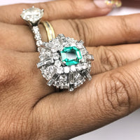 Colombia Emerald & Diamond Ring (5.20 cts Emerald & Diamonds) in Platinum