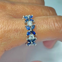 Flora Band (4.53 ct Sapphires & Diamonds) in White Gold