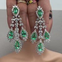 Van Necklace & Earrings Suite (220.66 ct Colombian Emeralds & Diamonds) in 18K Gold