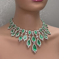 Van Necklace & Earrings Suite (220.66 ct Colombian Emeralds & Diamonds) in 18K Gold