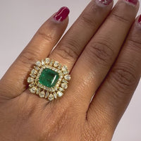 Beauvince Sunburst Ring (5.05 ct Emerald & Diamonds) in 18K Yellow Gold