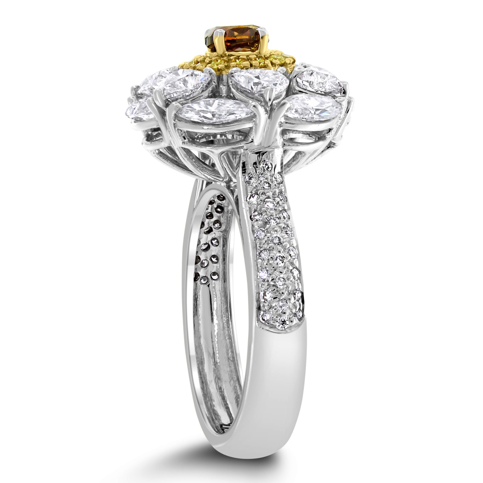 スーパーセール 目玉商品 Ring Diamond Champagne Ballerina (2.44 Gold in Diamonds) ct ライト・ランタン