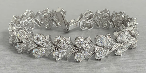 Grapevine Diamond Bracelet (16.81 ct Diamonds) in White Gold