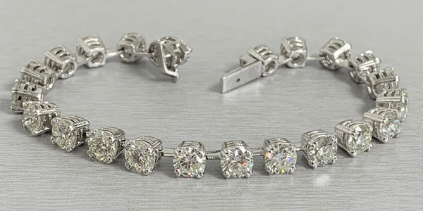 Round Diamond Tennis Bracelet (15.95 ct Diamonds) in Platinum