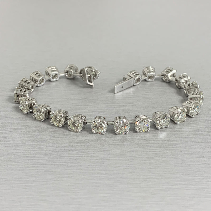 Round Diamond Tennis Bracelet (15.95 ct Diamonds) in Platinum