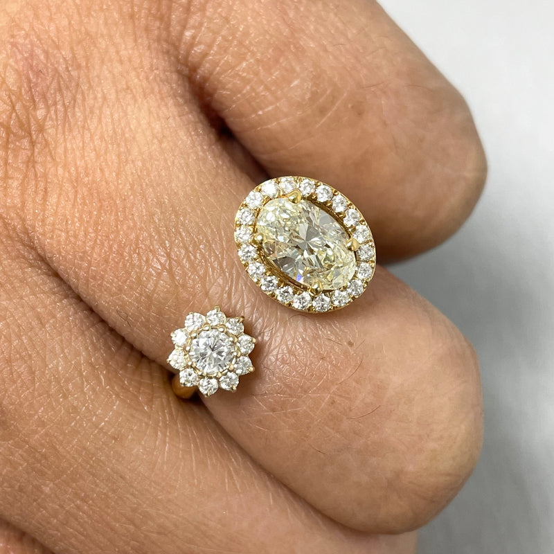Beauvince Peek a Boo Diamond Ring (1.63 ct Diamonds) in Yellow Gold