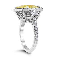Sundance Engagement Ring (7.02 ct Princess Cut Light Yellow VS Diamond)